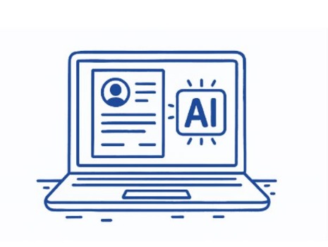 Minimalistisches, sketchnote‑artiges Bild: ein Laptop mit Bewerbungsunterlagen und einer KI‑Darstellung auf dem Bildschirm.
